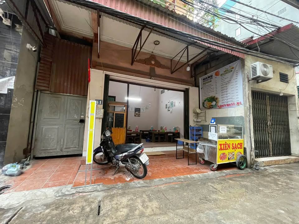  Sang quán bún đậu + nem nướng – khu vực đông dân cư sinh viên , cạnh ngay các trường Đại Học 