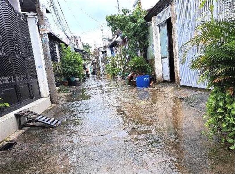  Nhà Cấp 4 đẹp ở ngay hẻm 5m NGUYỄN VĂN QUÁ, Đông Hưng Thuận, Quận 12 - Diện tích 80m2 (4x20), gần Giáo xứ Chợ Cầu. Chỉ nhỉnh 5 tỏi. 