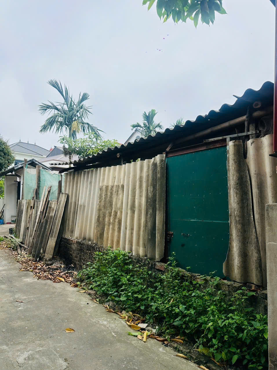  Bán đất Gia Thụy Long Biên - 70m -oto tải vào đất - nhỉnh 13 ty tỷ (thương lượng) 