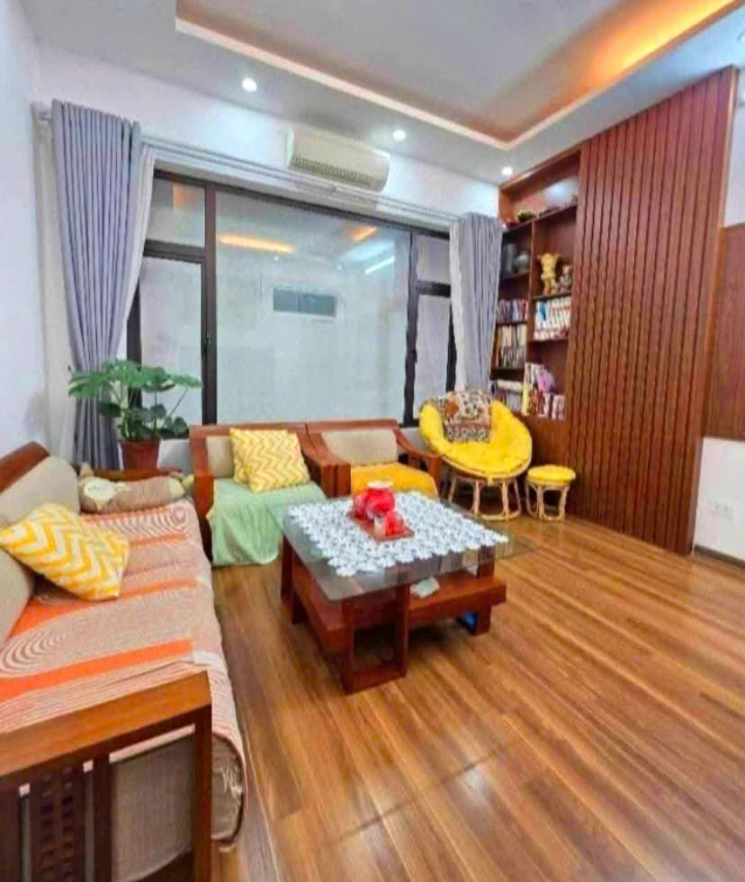  BÁN NHÀ LẠC LONG QUÂN -  5 TẦNG x 30M - GIÁ CHỈ 7,4 TỶ - NGÕ THÔNG RỘNG, Ô TÔ GẦN - LÔ GÓC 