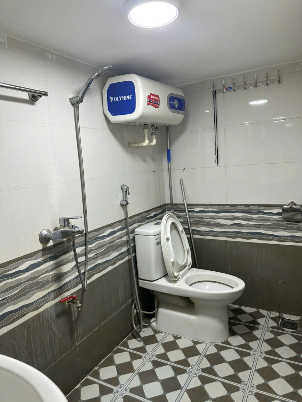  CHO THUÊ NHÀ Địa chỉ: số nhà 51A ngõ 401 đường Xuân Đỉnh 