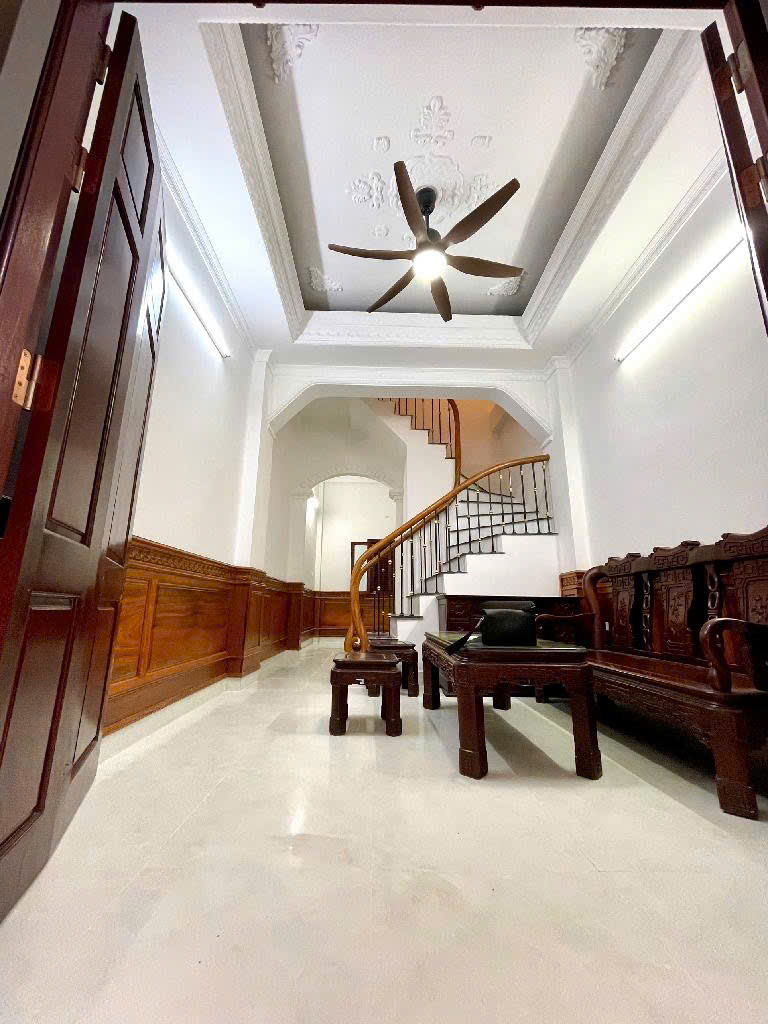  Cho thuê nhà ngõ 254 Minh Khai, 4 tầng x 35m2, 4 ngủ, 12 Triệu 