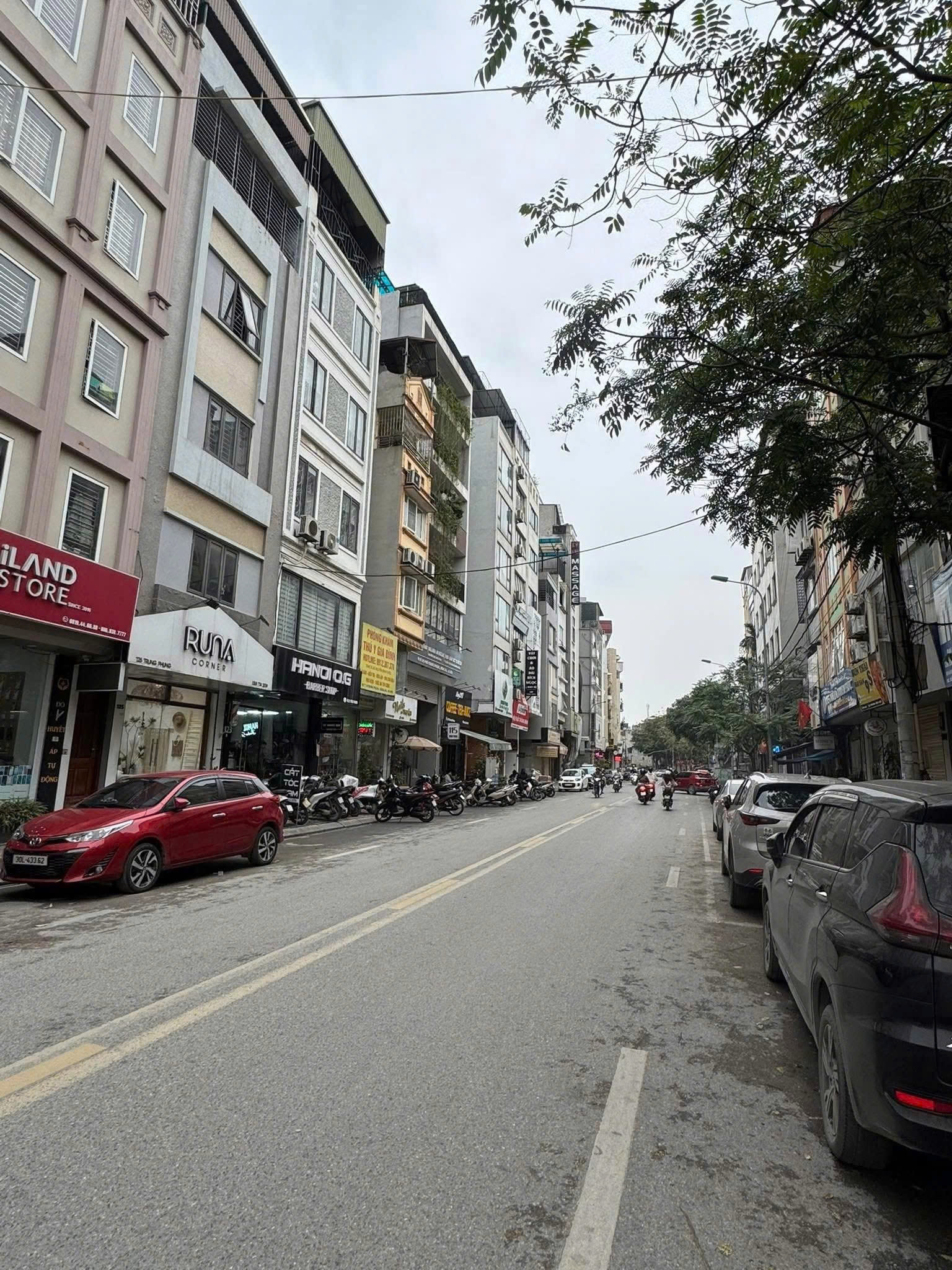  BÁN TOÀ NHÀ MẶT PHỐ TRUNG PHỤNG, XÃ ĐÀN - 108M x 9T CÓ HẦM - VỈA HÈ RỘNG - GIÁ 84 TỶ 