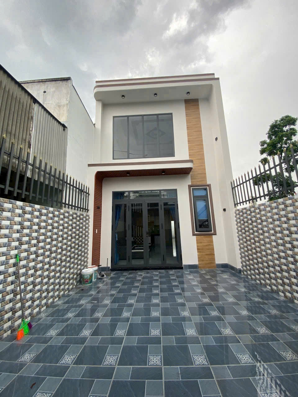  Nhà 1T1L mới tinh, SR thổ cư, sân oto, đường oto trung tâm Trảng Dài Chỉ 2 tỷ 580 
