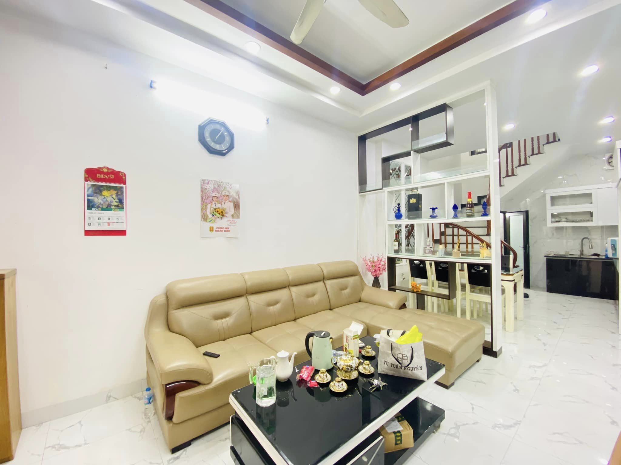  Nhà Đông Ngạc – 46m² x 5 tầng – Gần Phố – 7,8 tỷ 