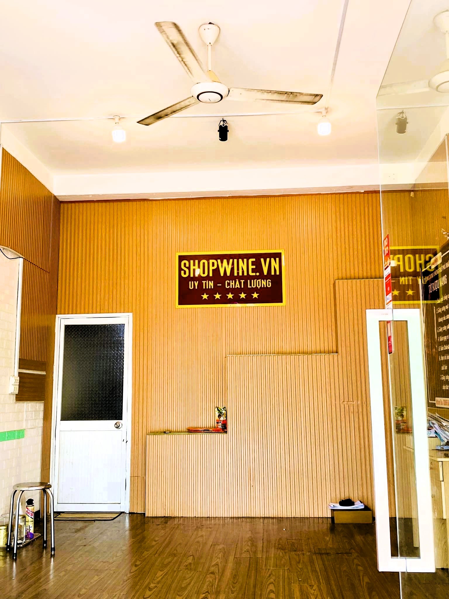  cho thuê mặt bằng nhỏ mặt tiền Phạm Văn Đồng, Linh Đông, 20m² tiện kinh doanh 