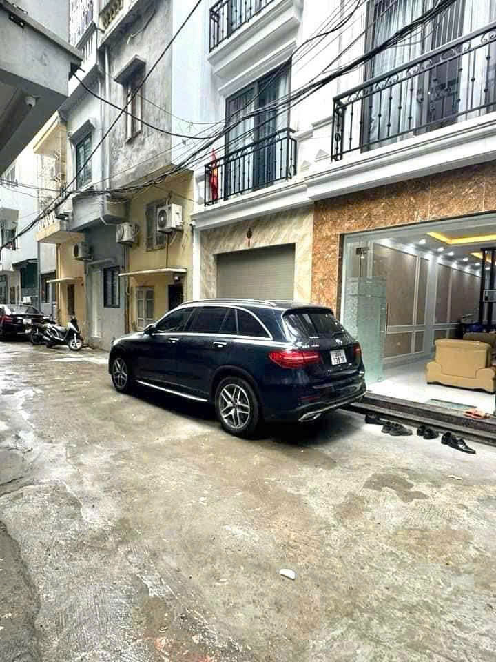  CHO THUÊ NHÀ 4 TẦNG NGỌC THỤY – GẦN CẦU CHƯƠNG DƯƠNG 
