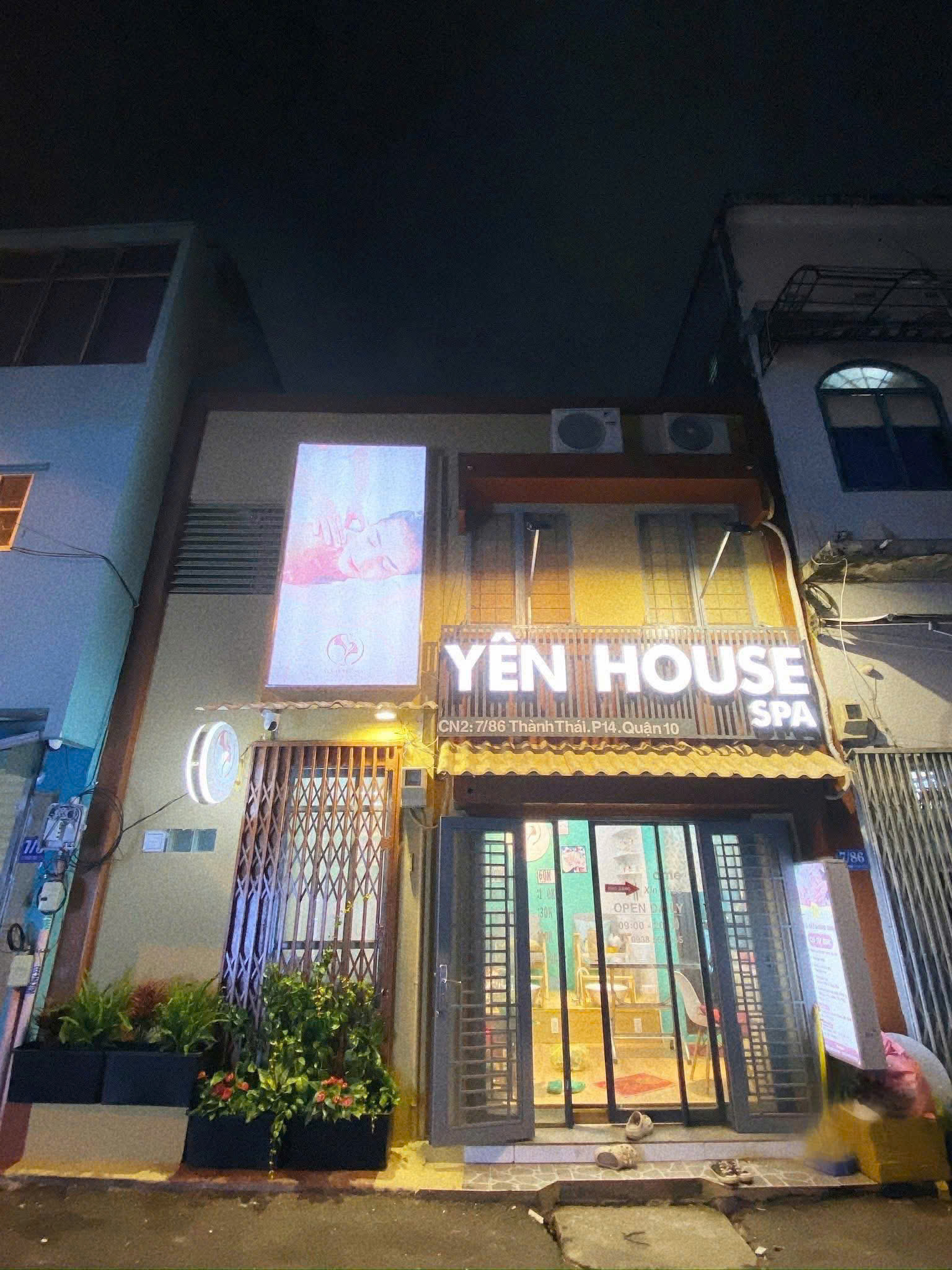  Chính chủ sang Spa nail - gội tại đường Thành Thái, phường 14, quận 10. 