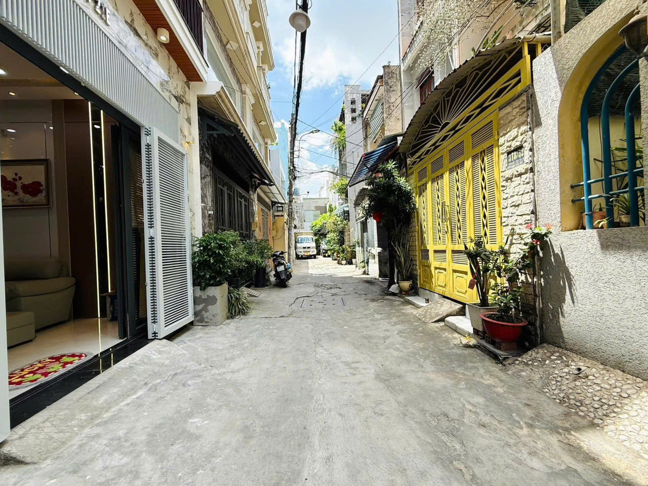  BÁN NHÀ ĐẸP 4 TẦNG, NGANG 4,4m FULL NỘI THẤT, HẺM XE HƠI THỐNG NHẤT, GÒ VẤP, CHỈ 8 TỶ NHỈNH 