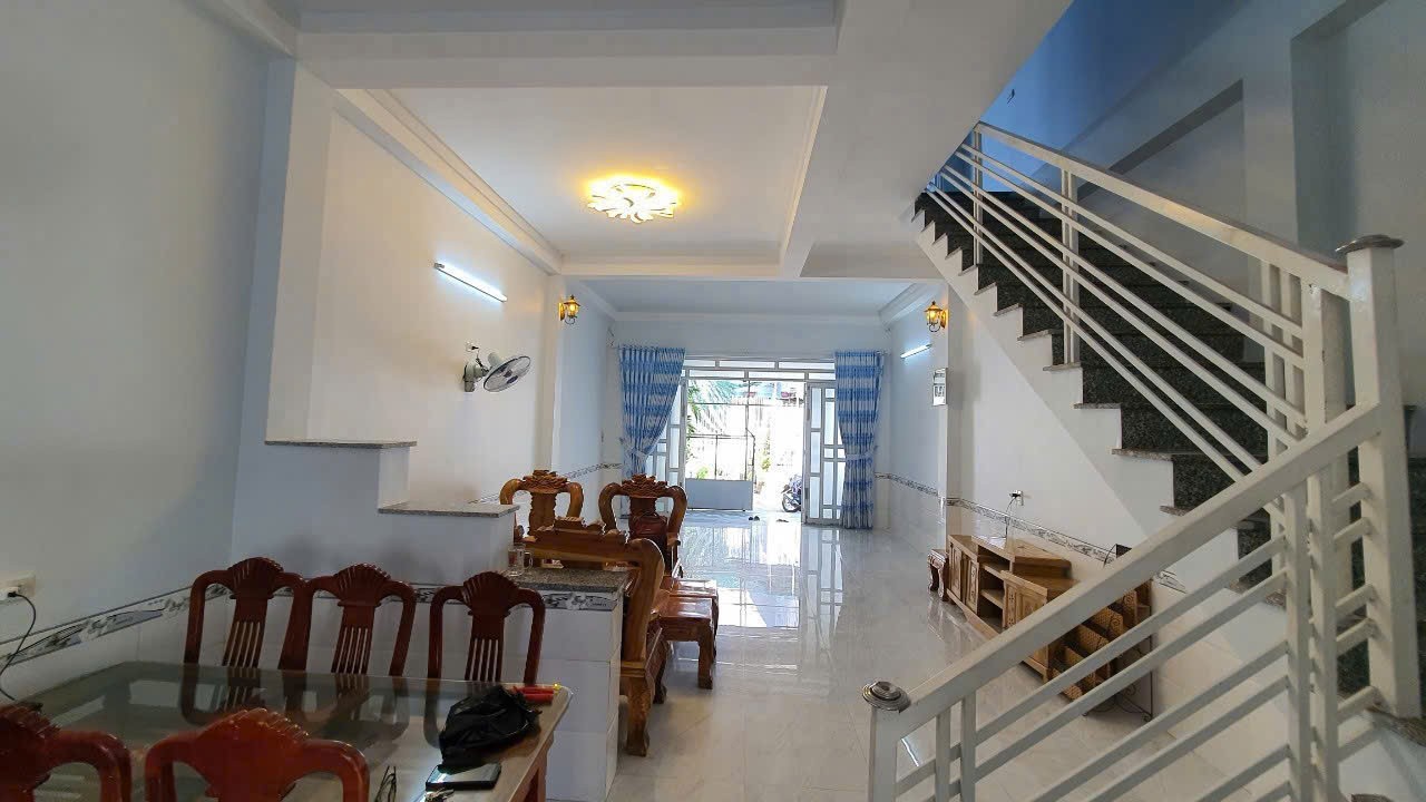  NHÀ ĐẸP - GIÁ TỐT - Bán GẤP Nhà Tại Phường Tây Nha Trang, Khánh Hoà 