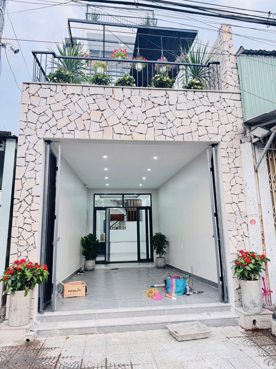  Chỉ 3.8 tỷ có nhà 3 tầng mới ken ken MT 988 Trường Chinh, Quận Cẩm Lệ, TP Đà Nẵng 