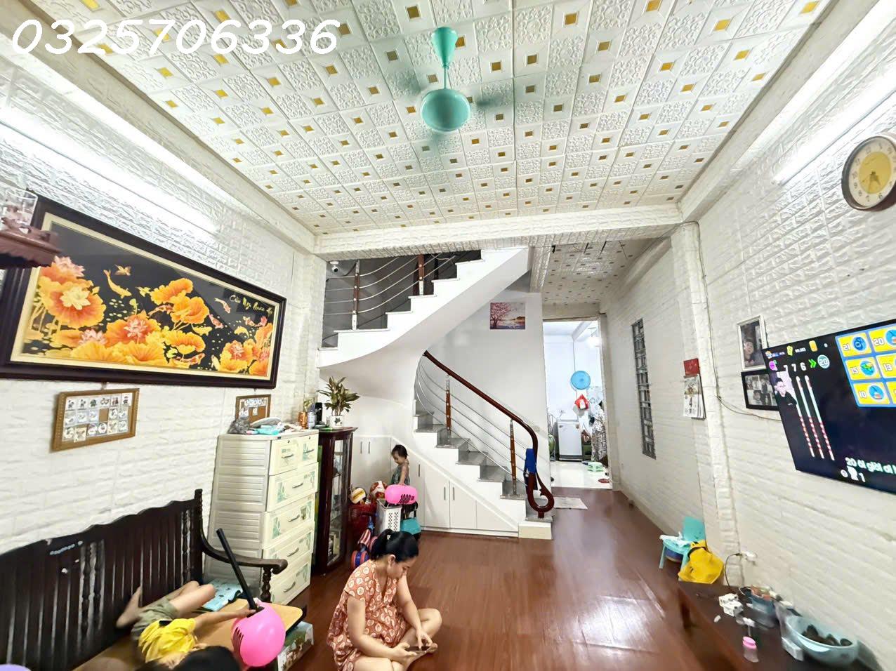  BÁN ĐẤT TẶNG NHÀ 2 TẦNG Ở ĐỨC DIỄN – 57M² – GẦN Ô TÔ 