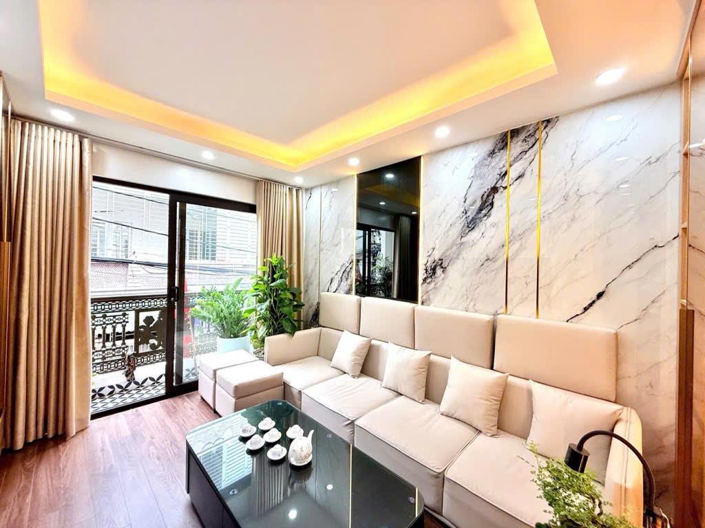  NHÀ ĐẸP - GIÁ TỐT - Vị Trí Đắc Địa Tại Phường Hoàng Mai, Hà Nội 
