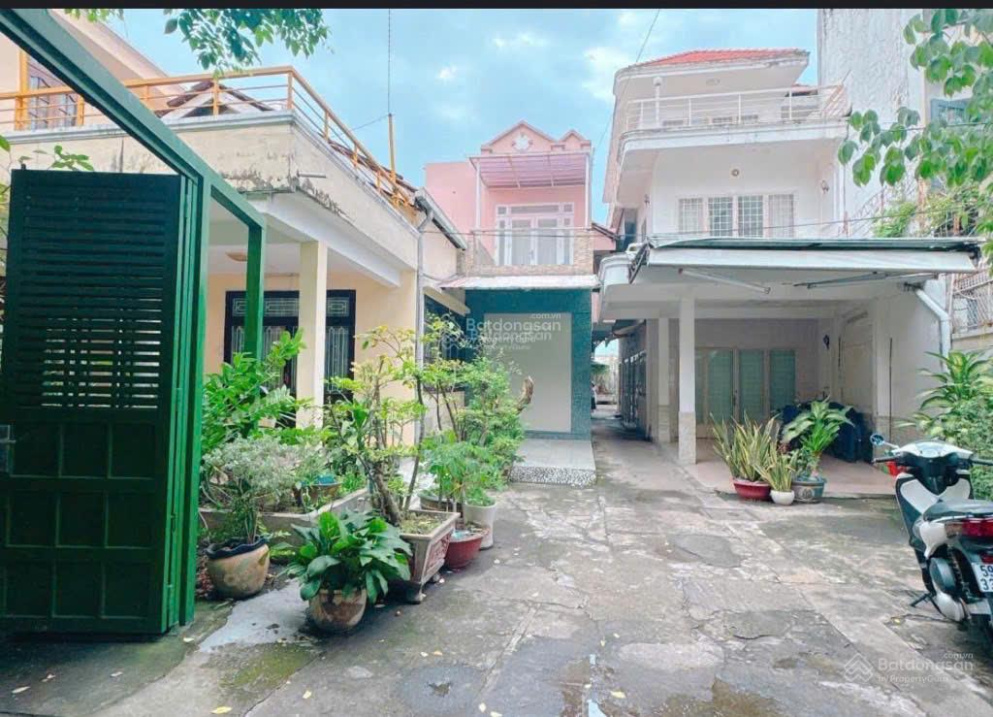 Bán 3/5 căn nhà cực rộng sân chung Nguyễn Trung Trực Bình Thạnh (601.3m² + sân 123m²) giá 39.8 tỷ 