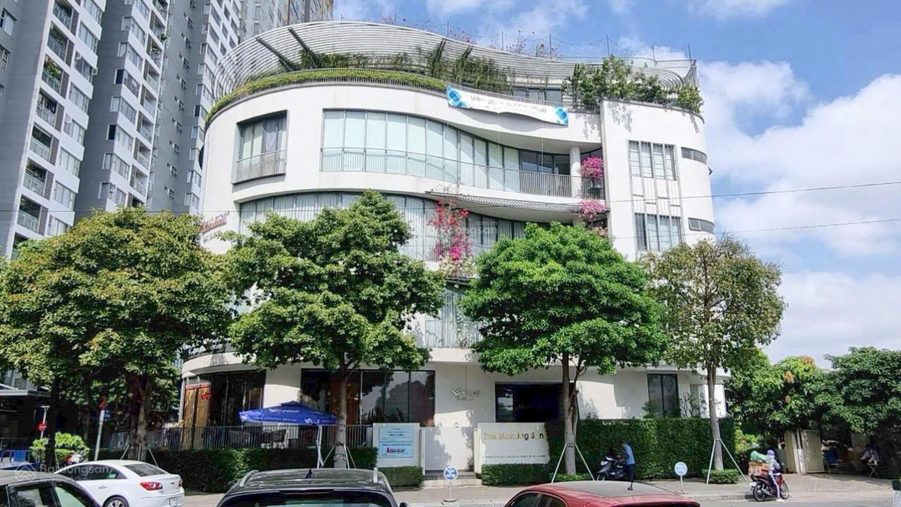  Bán nhà mặt tiền Trần Phú, Quận 5 – 120m² (6x20m nở hậu 10m), 3 tầng, nội thất cao cấp, Giá 44 tỷ TL 