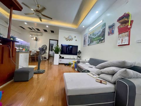  Tháp A, Tòa nhà Hà Thành Plaza 102 Thái Thịnh 115 T18 8.5 tỷ Đống Đa 