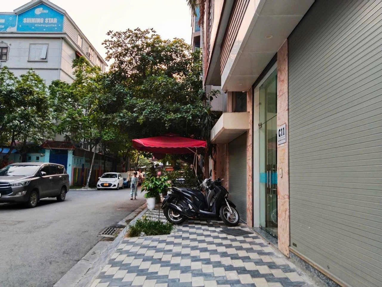  Bán nhà Vạn Bảo Ba Đình – Ô tô vào nhà, hiếm nhà bán, chỉ 16.5 tỷ 