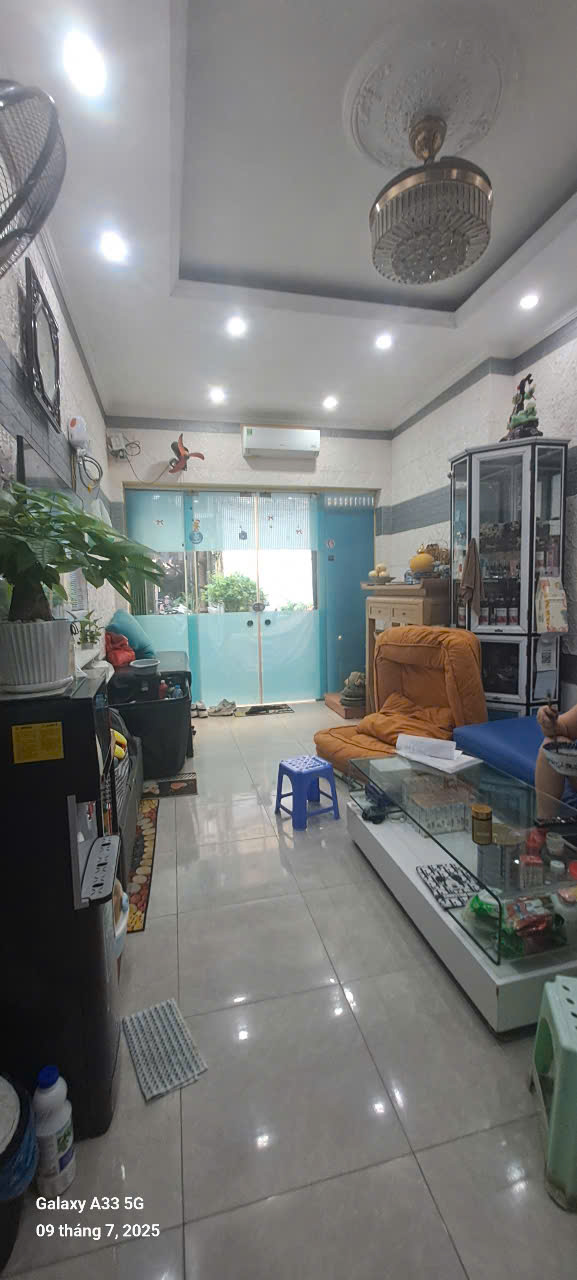  NHÀ ĐẸP YÊN NINH - QUÁN THÁNH - 10M OTO - DT33M2 - GIÁ 5.7 TỶ 