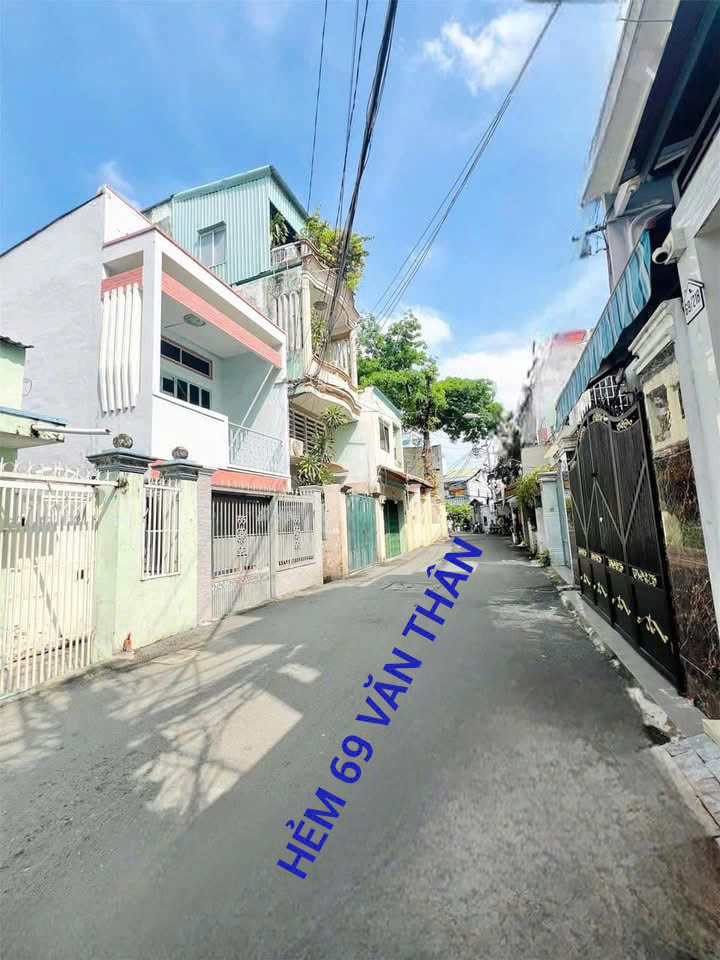  BÁN NHÀ HẺM 69/5C1 VĂN THÂN, PHƯỜNG BÌNH TIÊN, TP.HCM 