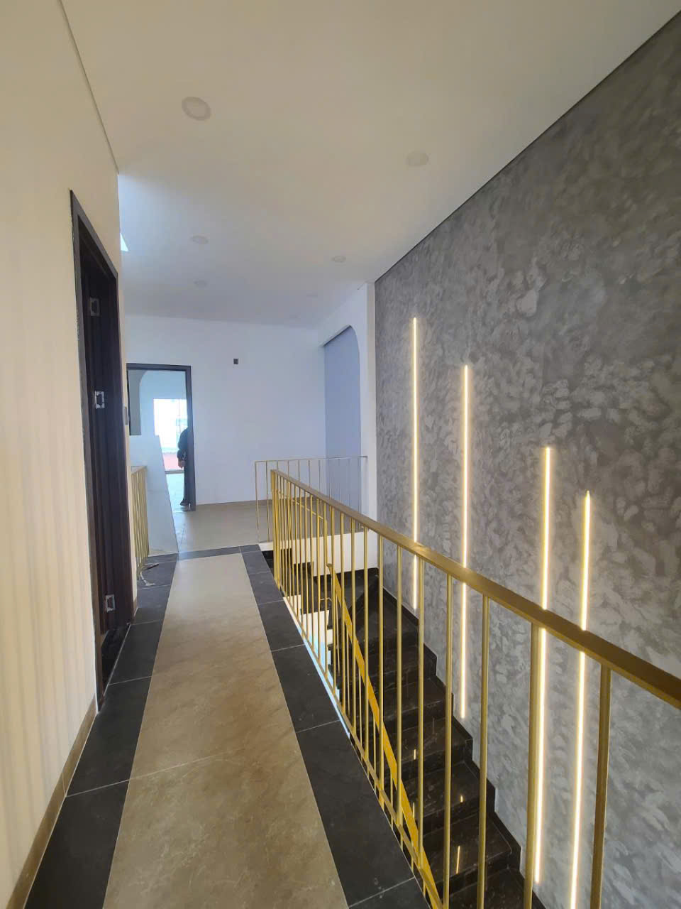  cần bán gấp nhà  tô Ký.giảm liên tiếp 300tr chào 5.3 tỷ. Gấp giảm 200tr chào 5.6 tỷ TL Gấp giảm 200tr chào 5.8 tỷ TL GẤP  chủ giảm 200tr chào 6 tỷ NHÀ ĐẸP THIẾT KẾ HIỆN ĐẠI 
Liên hệ em Cấp 0985012658 để được tư vấn 24/7 