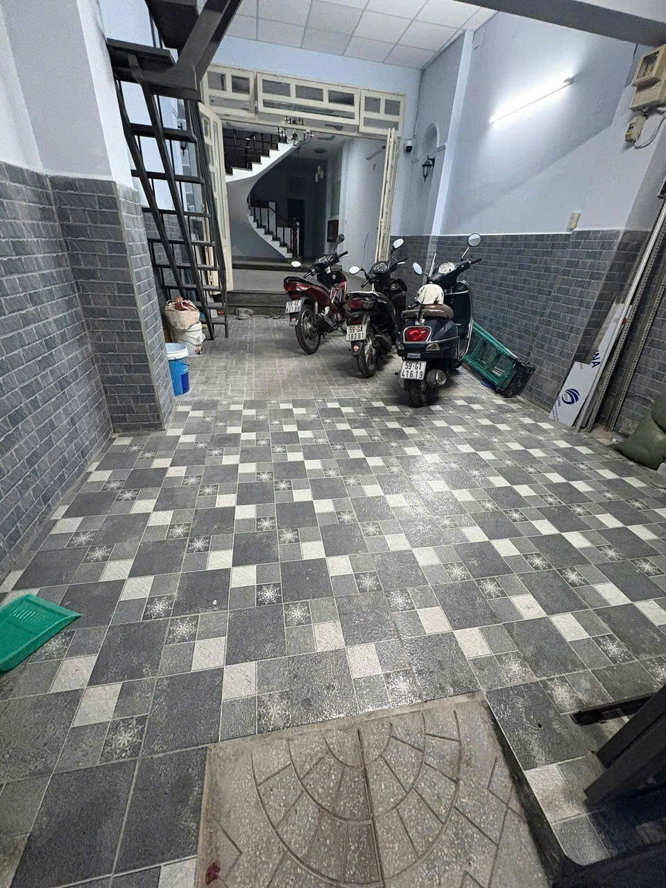 CHÍNH CHỦ CHO THUÊ MẶT BẰNG TẦNG 1 –  THÀNH PHỐ HỒ CHÍ MINH 