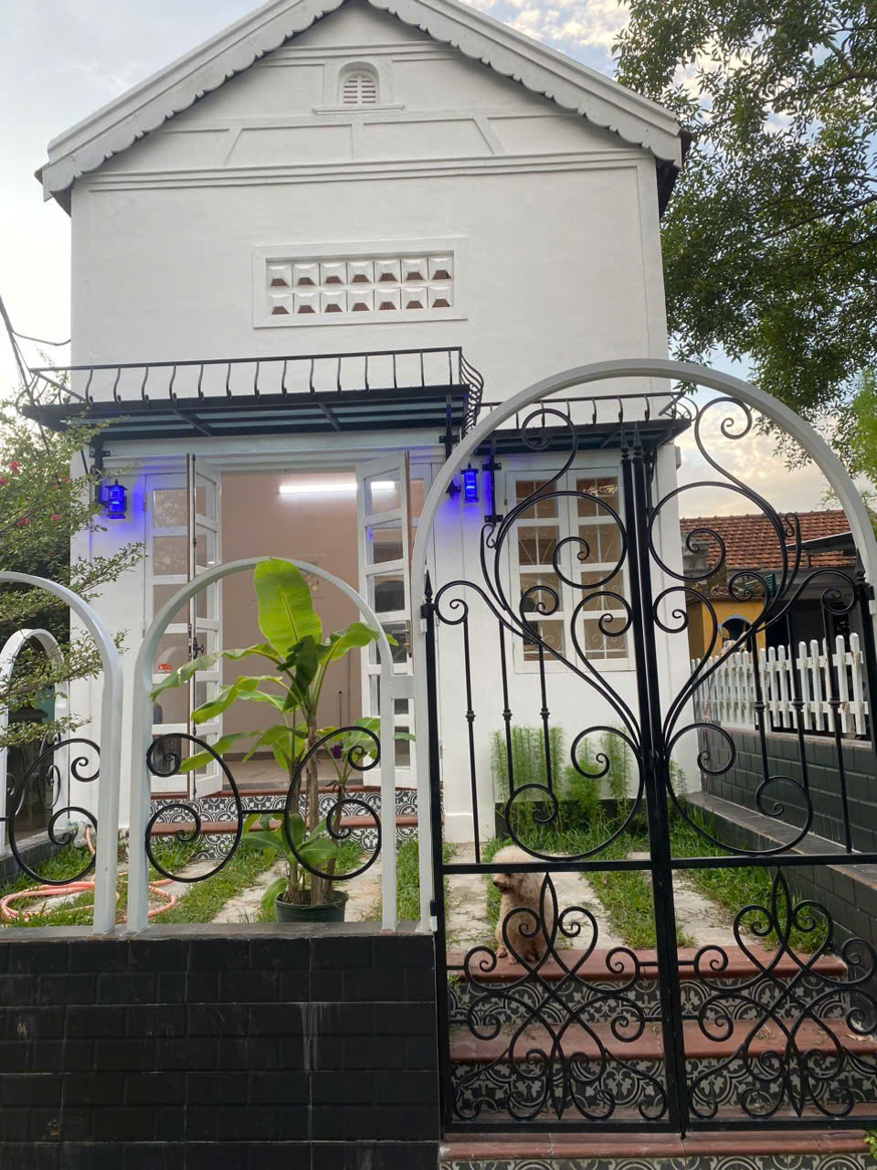  ???? ????CHO THUÊ NHÀ ĐẸP NỘI THÀNH ĐƯỜNG NGÔ ĐỨC KẾ GẦN ĐƯỜNG CHÍNH 