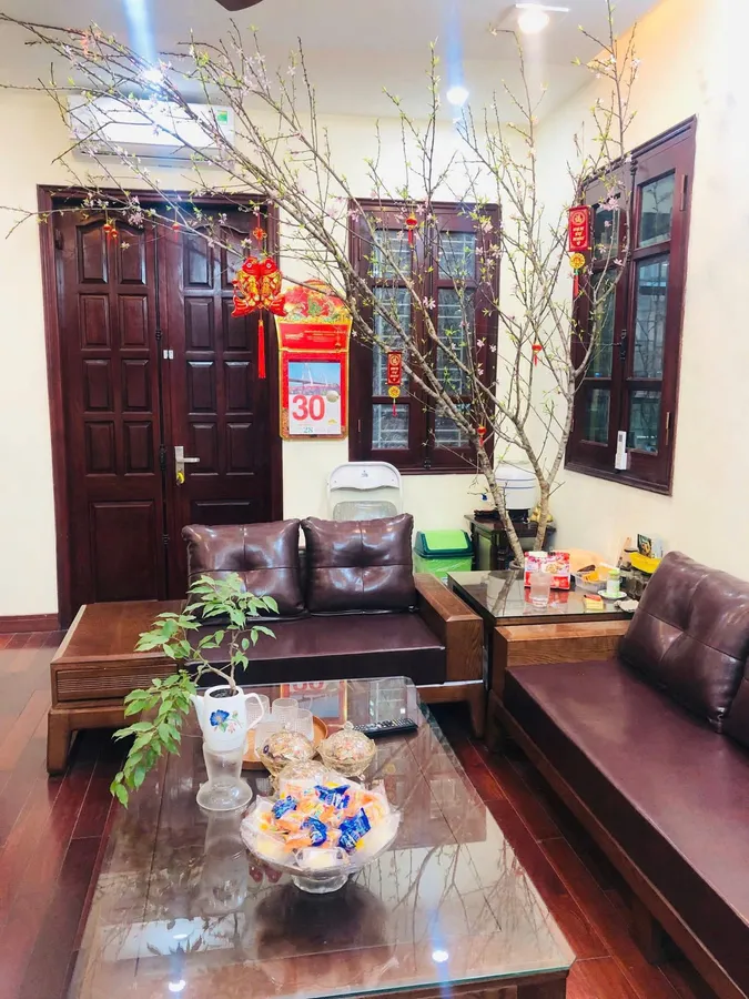  BÁN NHÀ KIM NGƯU NGÕ THÔNG TKC. 63M X5T. GIÁ 19TYR( CÓ TL) 