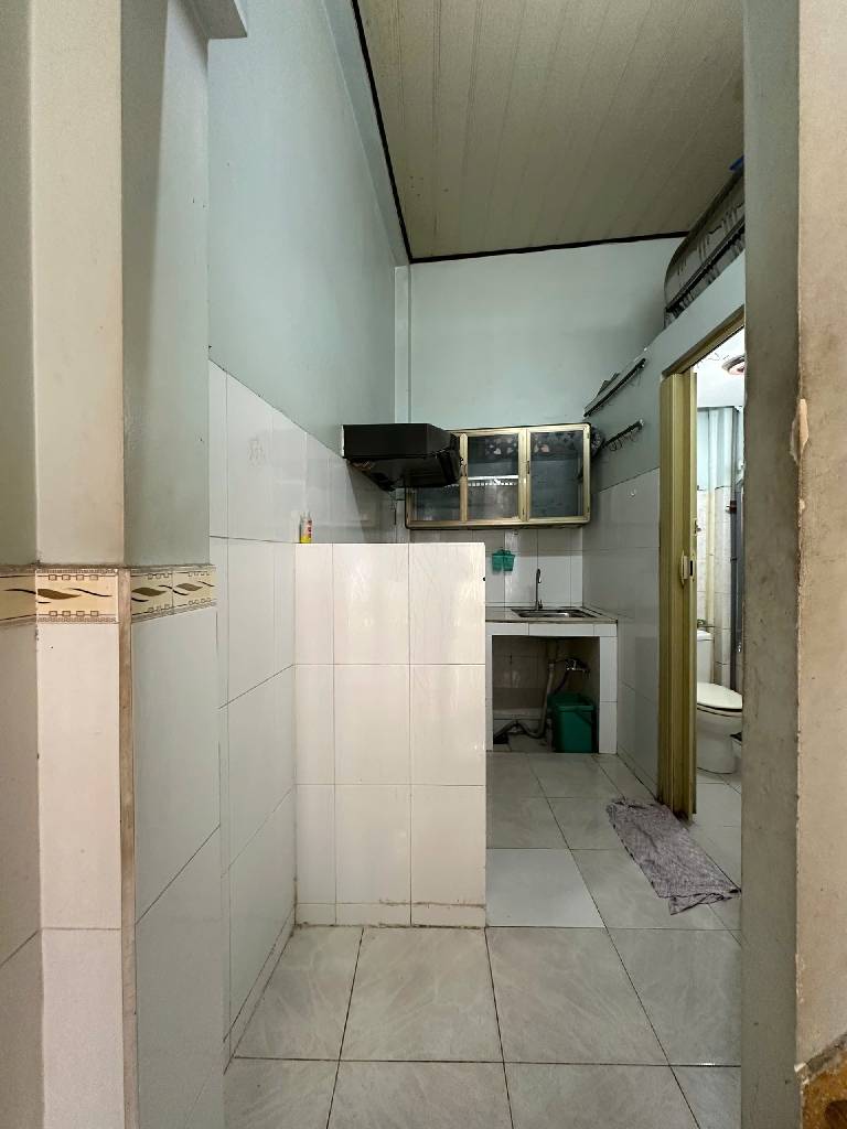  HOÀNG VĂN THUH, P8, PHÚ NHUẬN - 4,5 TỶ 