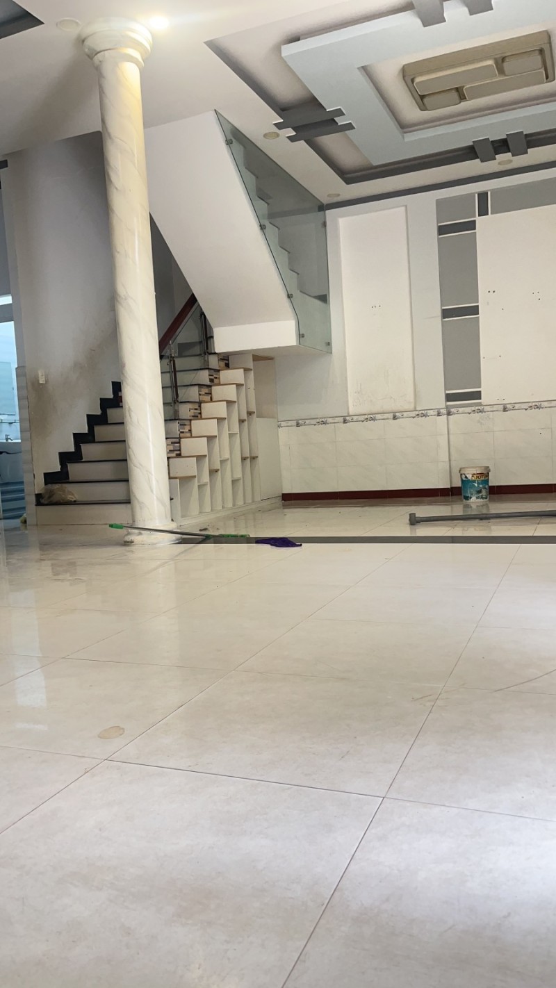  Bán nhà 2 Tầng Đông Hòa,SHR đường nhựa xe hơi quay đầu,liền kề ĐHQG TPHCM 
