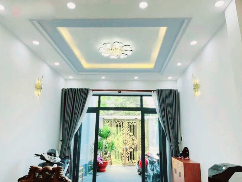  Bán nhà mặt phố Linh Tây, Thủ Đức, 106m², sổ hồng, 12.2 tỷ 