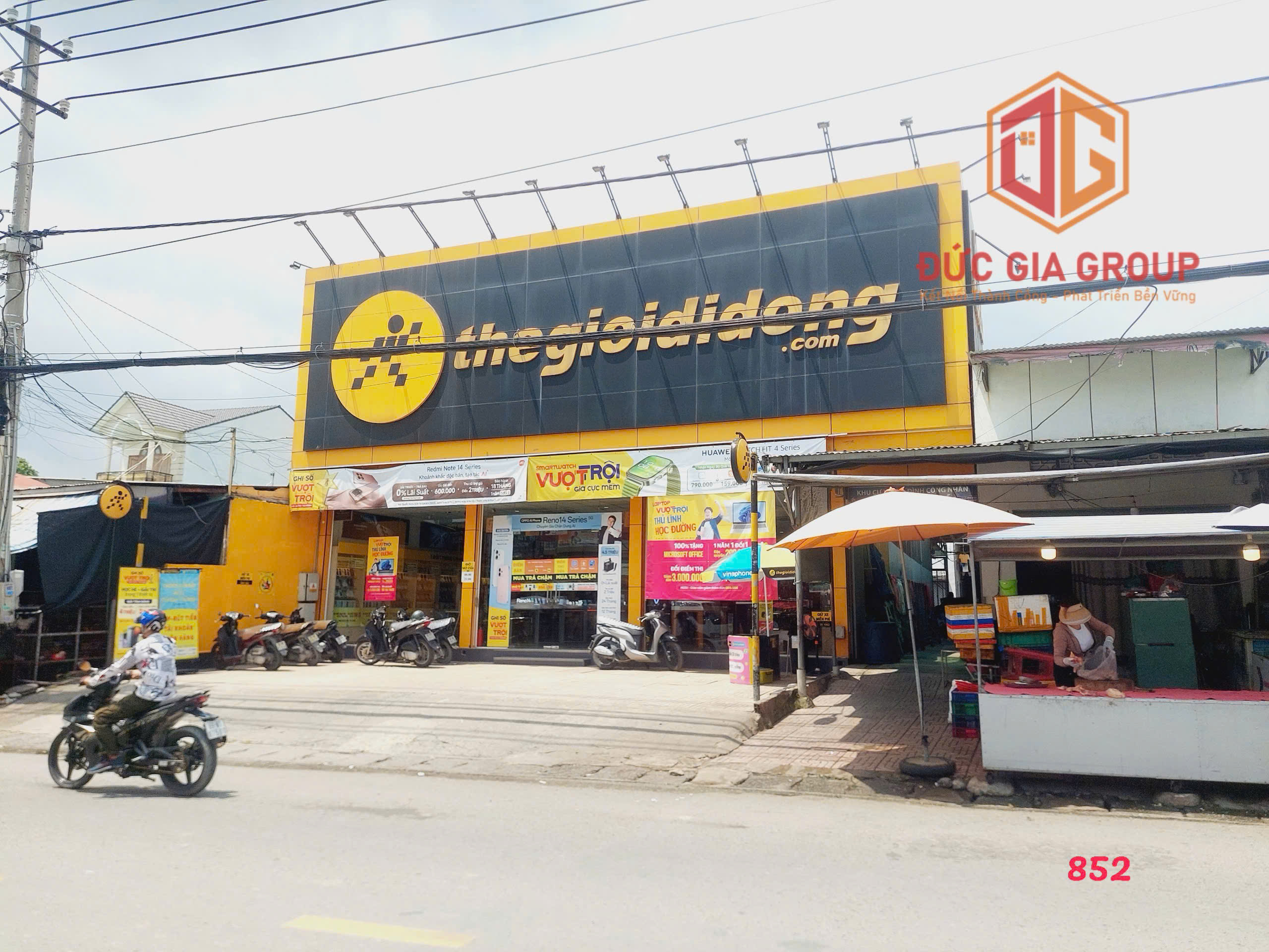  MT 768 ngay cổng CTY Changsin, đang cho thuê 35tr/tháng, giá bán 16 tỷ 