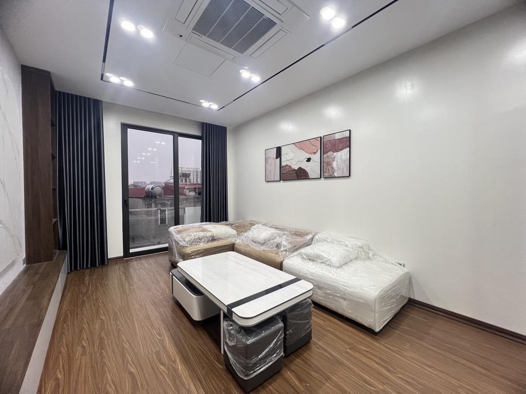  BÁN NHÀ ĐỀN LỪ - CHỈ 8.35TỶ - NHÀ 5 TẦNG THANG MÁY - CÁCH Ô TÔ TRÁNH 25M - KINH DOANH ONLINE ĐỈNH 