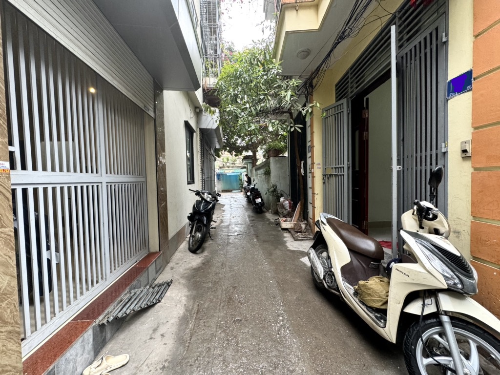 Bán nhà Kim Giang, Hoàng Mai, lô góc, 3 bước ô tô, 34m2, 7 tỷ(CTL) 