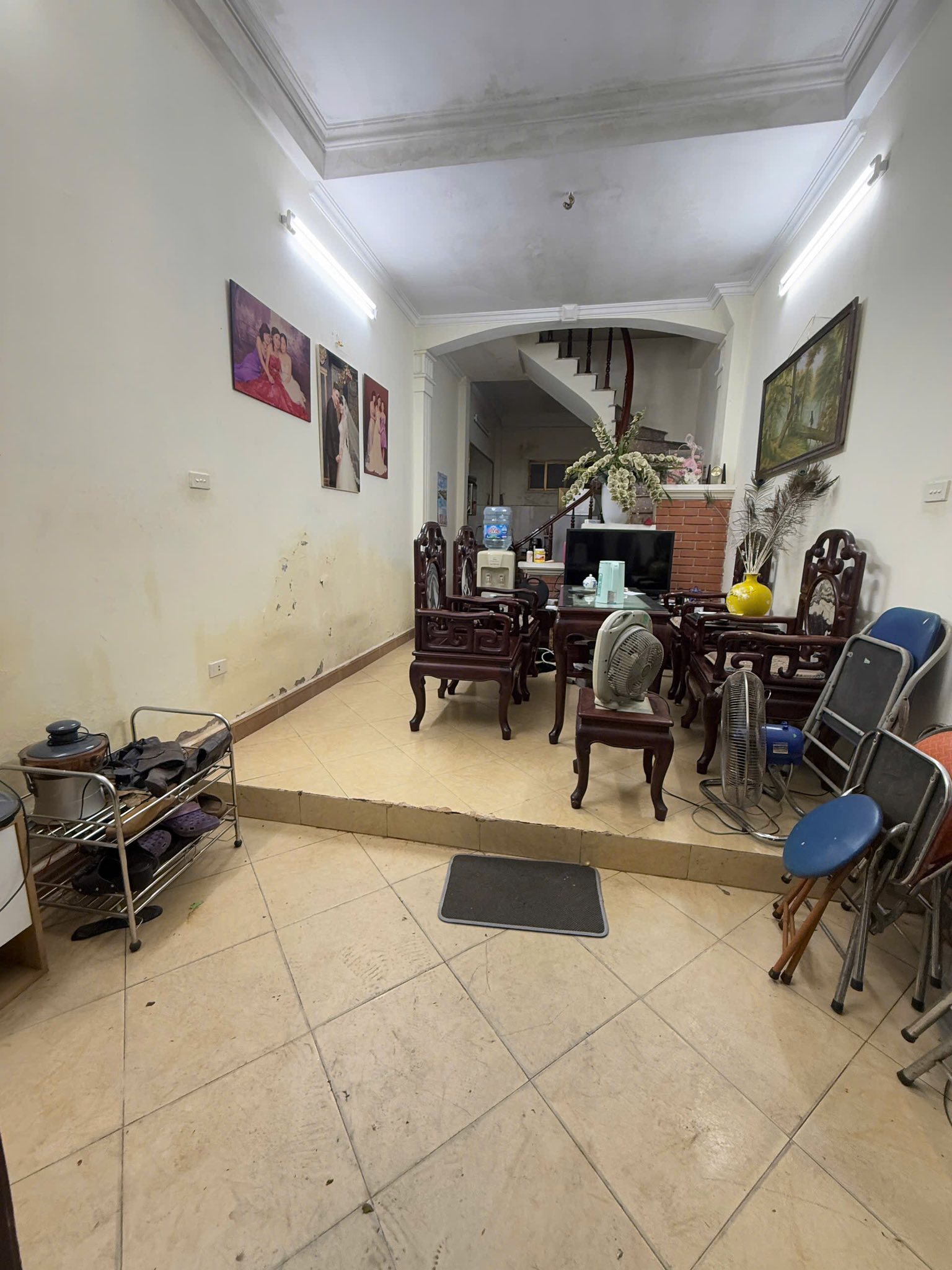  Siêu hiếm Cho thuê nhà ngõ 51 Lạc Trung, 3 tầng x 45m2, 3 ngủ, chỉ 10 Triệu 