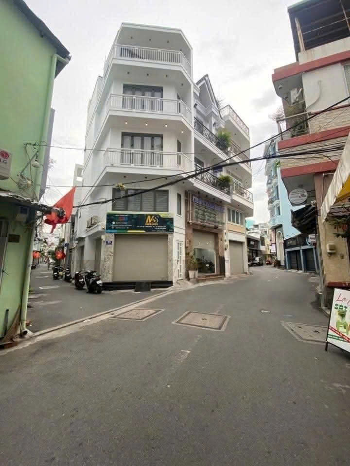  Bán nhà 2 Mặt tiền Hoa Đào - Cù Lao, thông ra Phan Xích Long, 4x10m, HDDT 35 tr, 13,5 tỷ. 