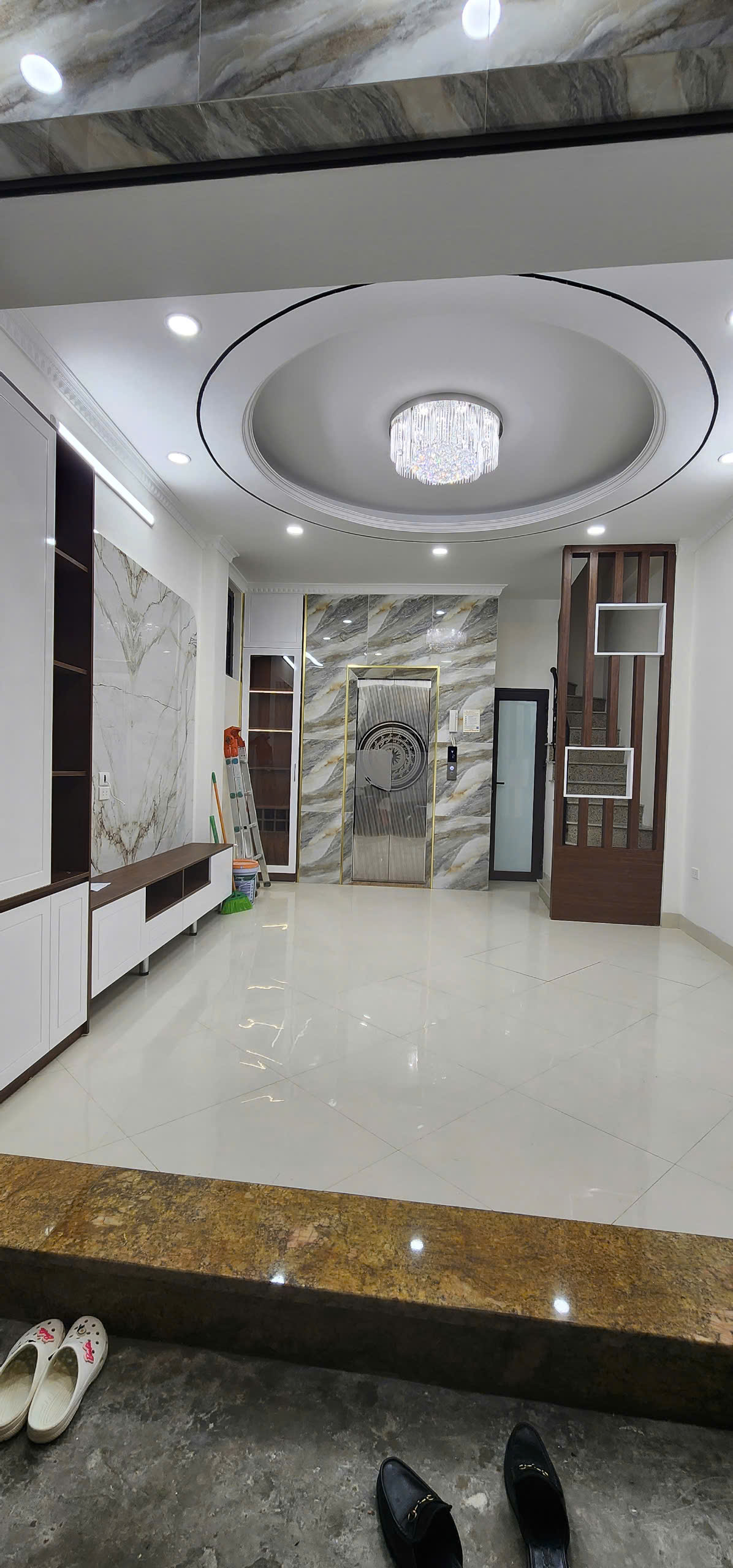  NHỈNH 10 TỶ 47M2 5 TÂNG VĨNH PHÚC BA ĐÌNH NHÀ MỚI KÍNH KONG 