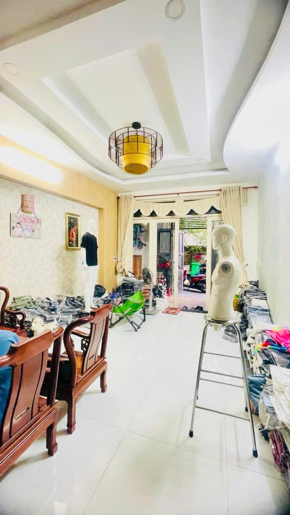  BÁN NHÀ ĐẸP NGỘP TIỀN, LÊ VĂN THỌ, GÒ VẤP, 4 TẦNG, HẺM 6M XE HƠI, CHỈ 9 TỶ ++ 