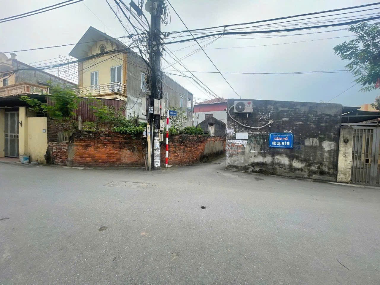  ĐẤT ĐẸP - GIÁ TỐT - Cần Bán Nhanh Lô Đất Vị Trí Đắc Địa Tại Dương Xá, Gia Lâm, tp Hà Nội 
