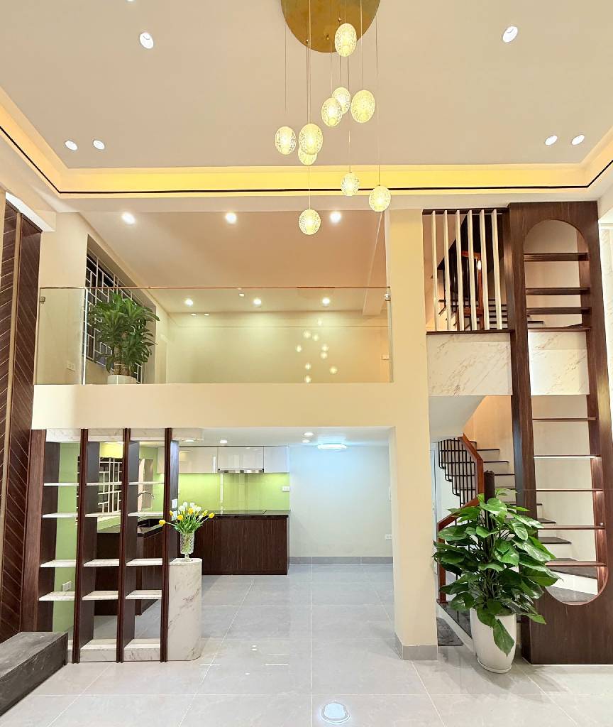  Bán nhà Thanh Xuân- Lô góc - 2 mặt thoáng-  Gần phố- Sổ vuông- 45m2 