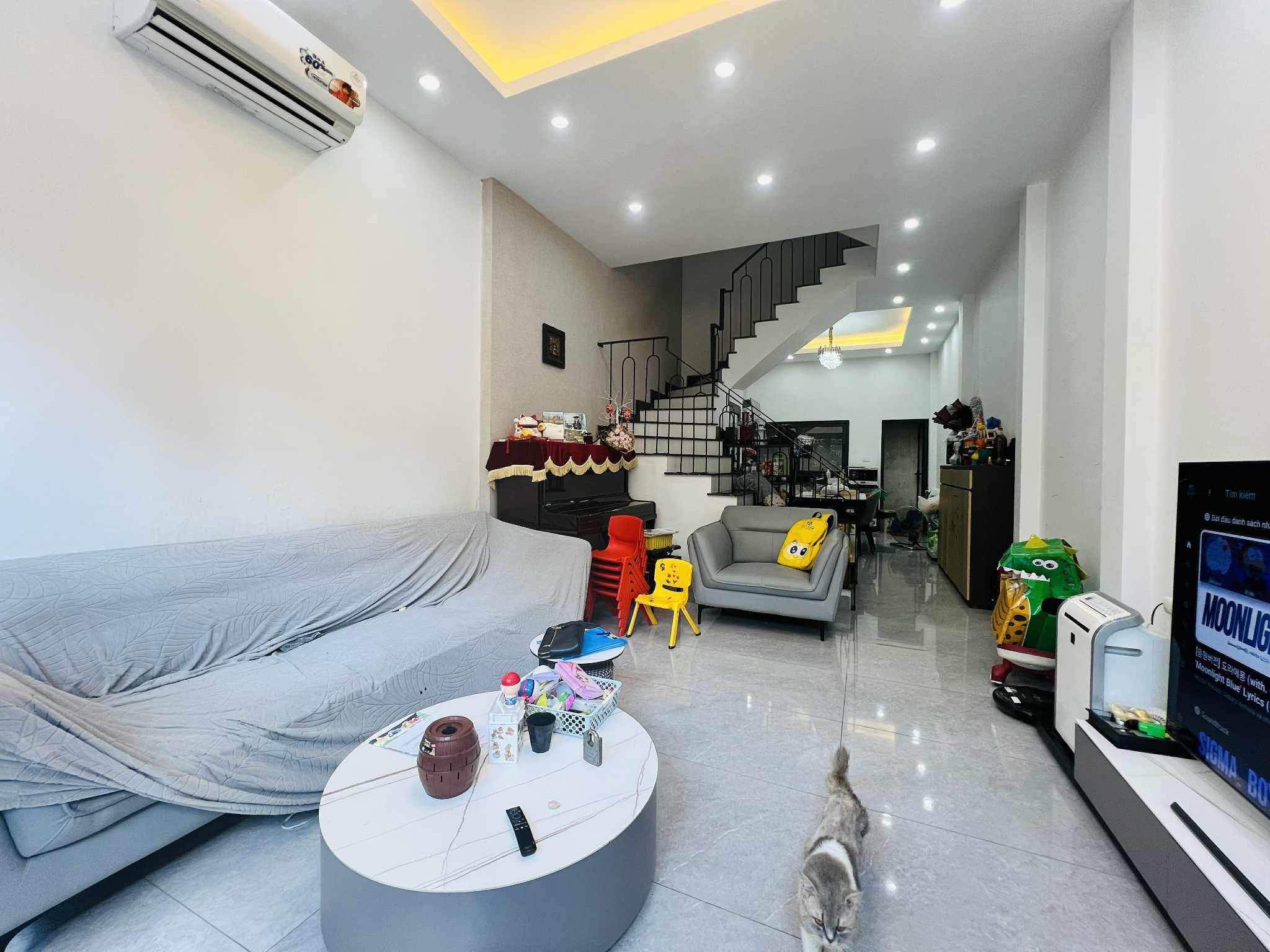  ĐẸP HIẾM- Ô tô đỗ cửa Phố Lạc Long Quân 58m/ 4Tầng/ MT 4.2m 15.5 Tỷ, mới đẹp 