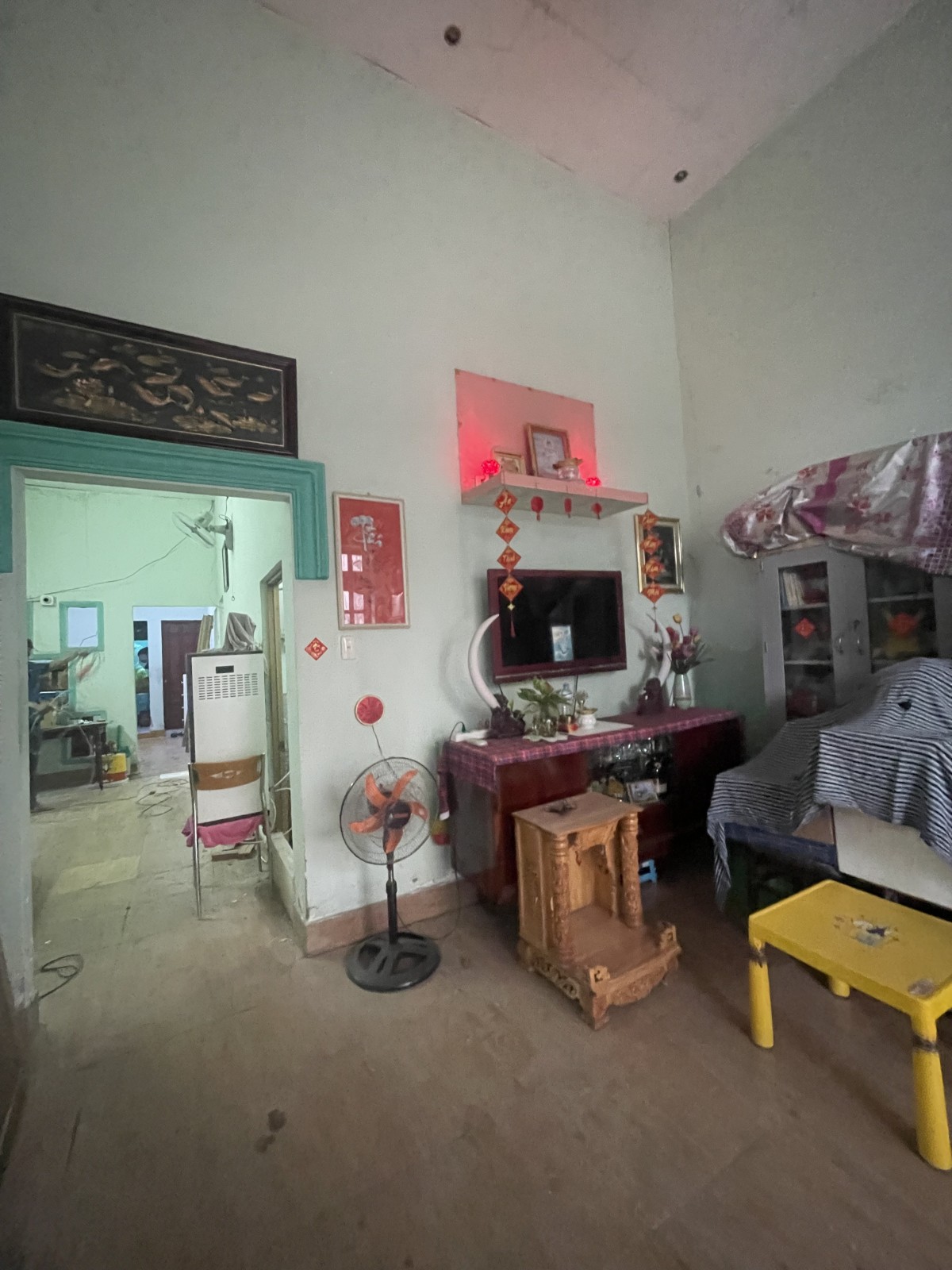  Nhà Cấp 4 Kiên Cố – Hẻm Xe Hơi, Nguyễn Duy Trinh - Phường Phú Hữu – Sổ Đẹp – Giá Cực Tốt 