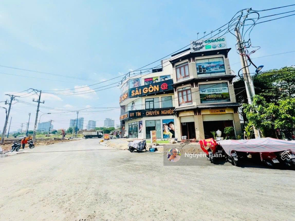  Mặt tiền kinh doanh siêu hiếm Trần Não - Lương Định Của, Quận 2. DT: 7,5x14m 