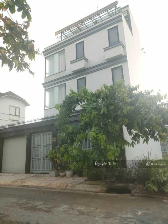  Bán biệt thự cao cấp Nguyễn Hoàng, Phường An Phú Quận 2. DT: 145m2 (10x14,5m), giá: 38ty TL 