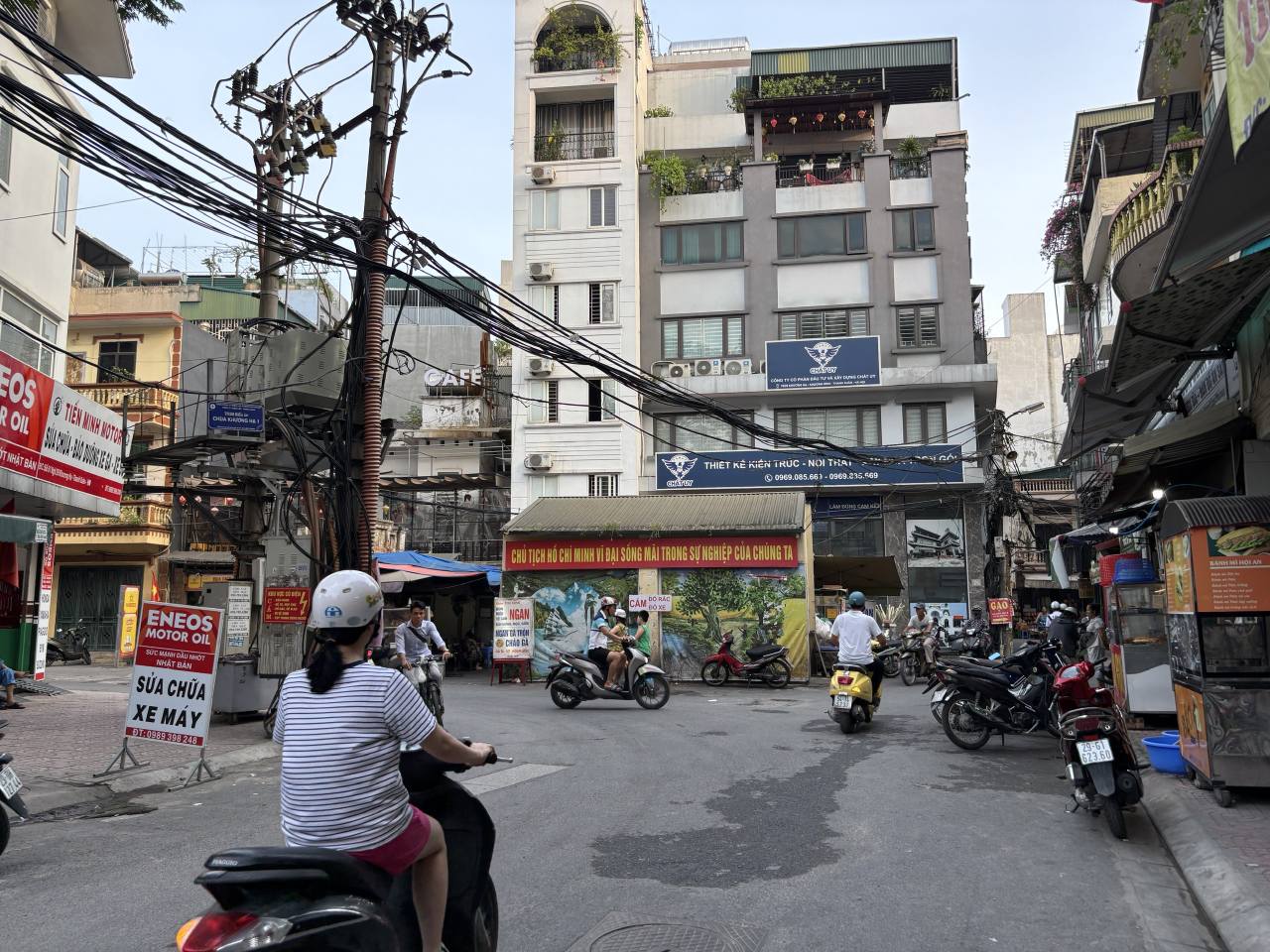  BÁN NHÀ KHƯƠNG HẠ  Ô TÔ TRÁNH - KINH DOANH ĐỈNH- VỊ TRÍ ĐẸP 200M MẶT TIỀN 11M 54,4 TỶ 