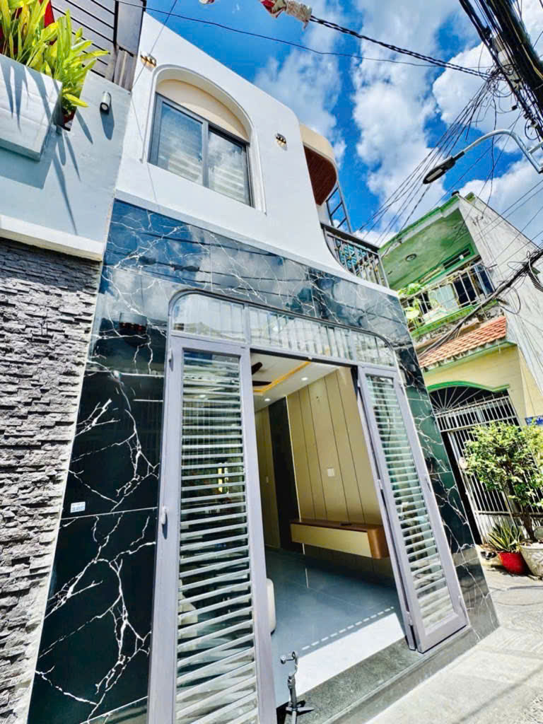  BÁN GẤP NHÀ CĂN GÓC QUANG TRUNG, GV CHỈ 3TY950, FULL NỘI THẤT 