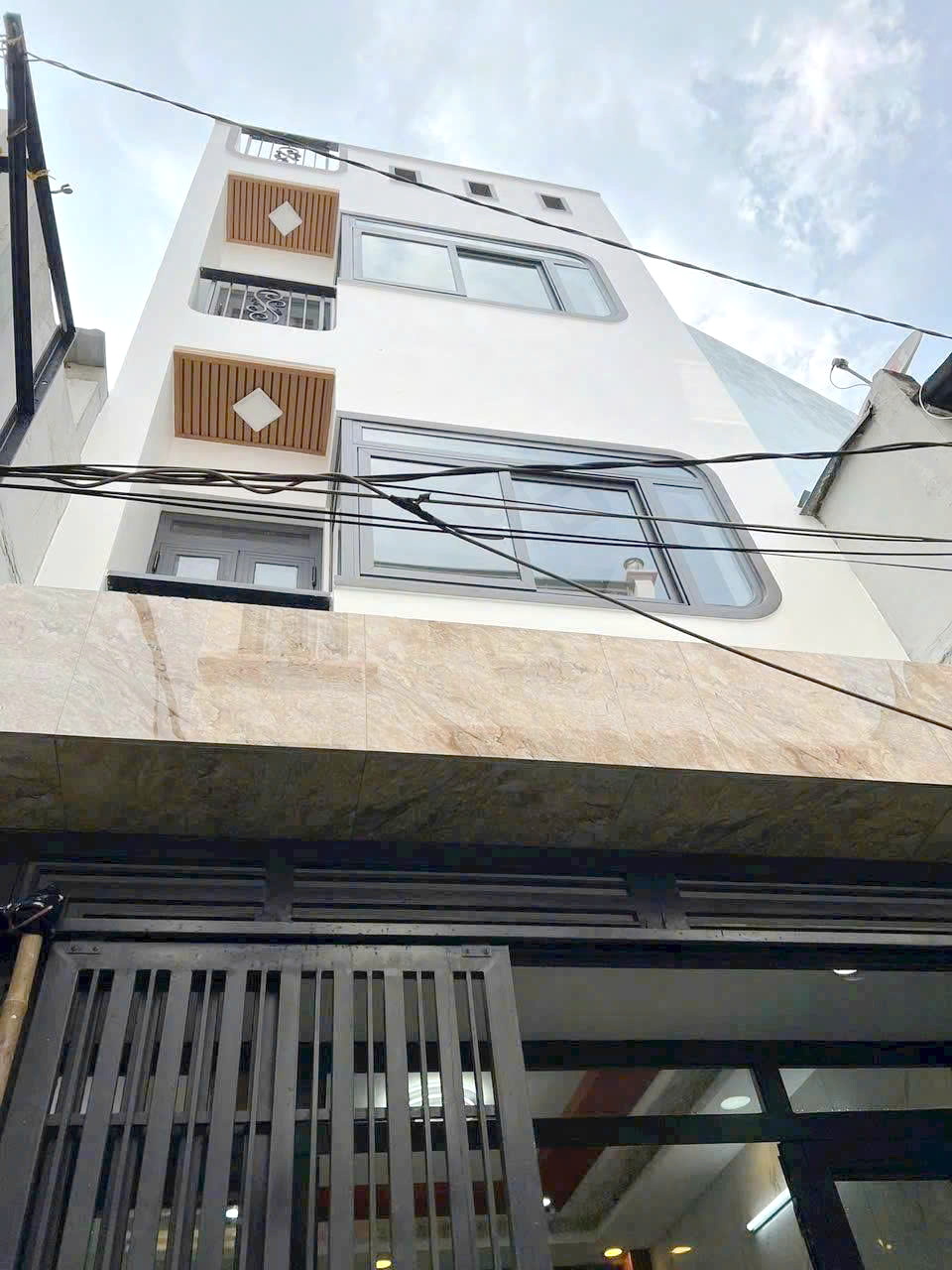  Nhà hẻm 184 Âu Dương Lân P. Rạch Ông Q8 