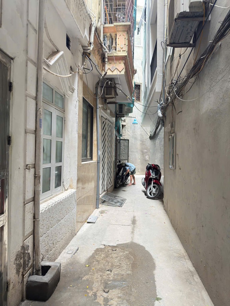  Bán nhà Khương Trung- Nhà đẹp- Gân hồ- Giá tốt- 40m2 