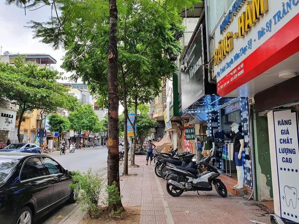  Bán nhà mặt phố Ngọc Lâm, Long Biên 68m2, 5 tầng, giá chỉ nhỉnh 20 tỷ 
