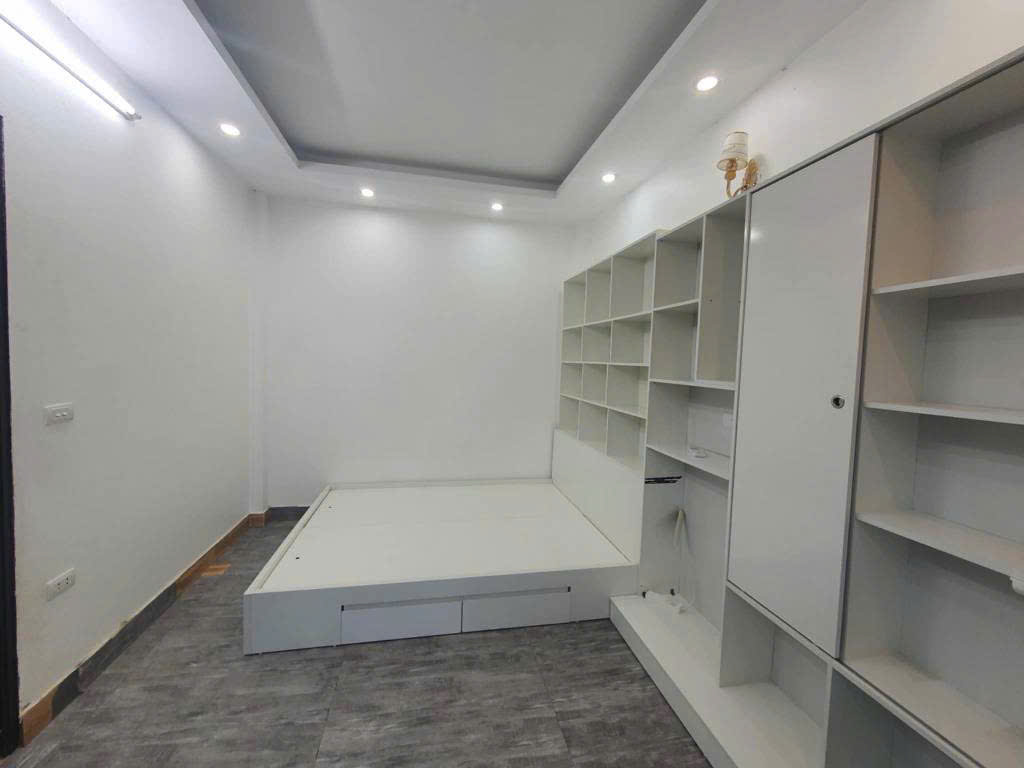  KIOT KHỐI ĐẾ THE VESTA - 60m giá 3 TỶ 500TR KINH DOANH ĐỈNH - 2PN 2WC VỪA Ở VỪA KINH DOANH - TIỆN ÍCH BẠT NGÀN ,ĐÓI DIỆN ĐH ĐẠI NAM VÀ CHỢ XỐM 