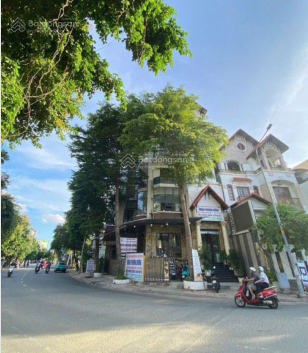  Siêu phẩm, Biệt thự 2MT 46 - 48 Diệp Minh Châu, P.TSN, Tân Phú. Dt 13.7x17.6m2 (165m2) Giá 33.5 tỷ 